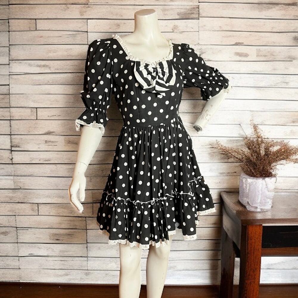 VINTAGE 80s Sweetheart Square Dance Dress Size 6 Retro Polkadot Gothic